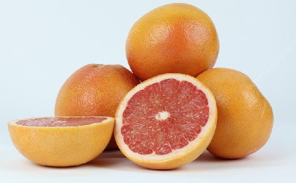 柚子和葡萄能一起吃吗？柚子和葡萄能一起榨汁喝吗？(5)