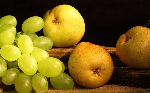 梨子葡萄能一起吃吗？梨子葡萄榨汁功效与作用(1)