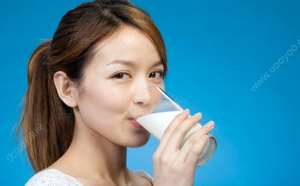 豆奶和奶粉哪个好？豆奶和奶粉哪个更有营养？(4)