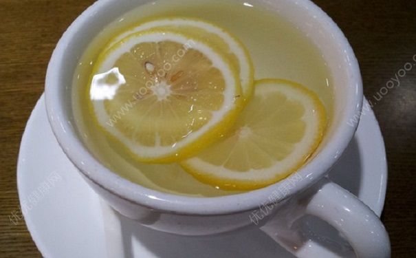 天热喝柠檬水好吧？天热喝柠檬水有什么好处？(4)
