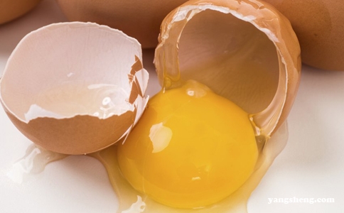 孕妇吃鸡蛋有风险 需要注意这些事项