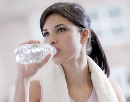 喝水都会发胖的因素跟什么有关？