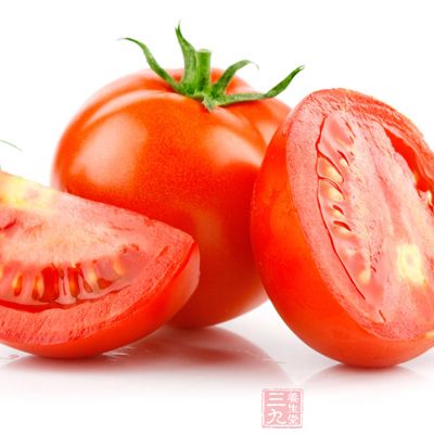 番茄含有番茄红素，具有强大的抗氧化作用