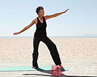 重视瑜伽七事 健康运动身体好