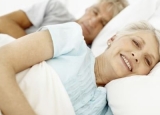 老年人失眠怎么办呢？ 教你四个自我调整的方法