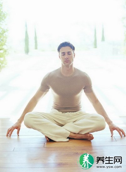 男人练瑜伽 四种保健效果好