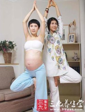 孕妇瑜伽动作和普通瑜伽动作也是有差别的