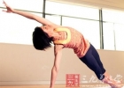 瑜伽常识 轻松瘦腰打造完美S曲线的瑜伽动作