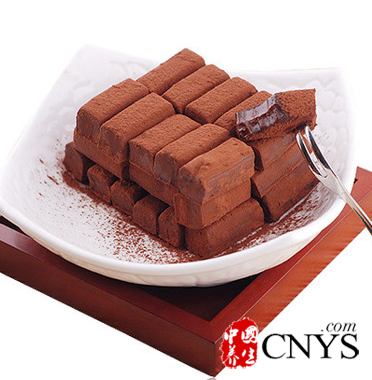 男性吃巧克力好处多 降低血压改善记忆力